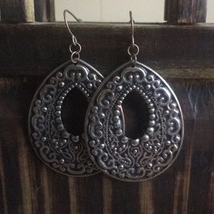 Silver teardrop dangle earrings!!!!